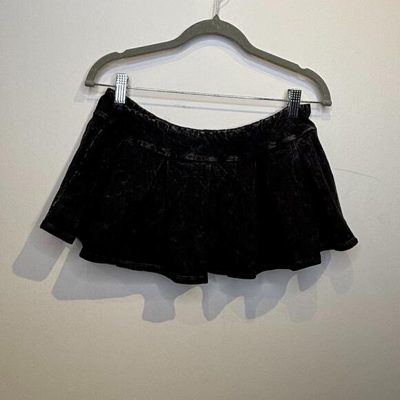 Black Mini Skort L - Picture 3 of 4